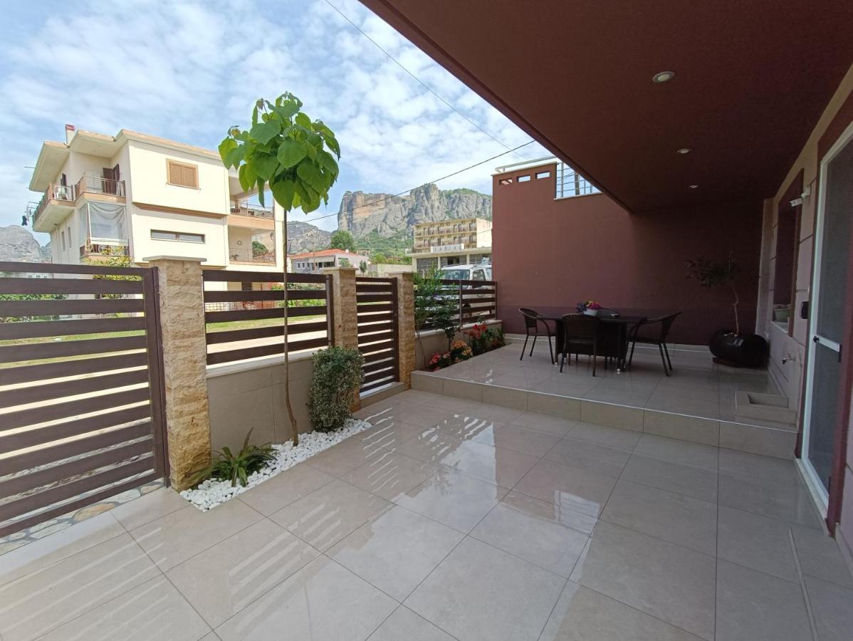 Rocks View Dream House Apartamento Kalabáka Exterior foto